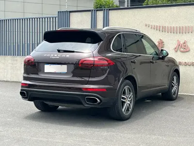 Porsche Cayenne 2017, 100000 км, за 24719.94 USD