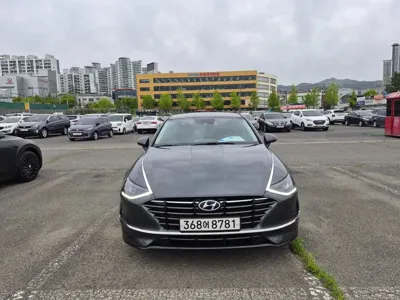Hyundai Sonata 2020, 102395 км, за 9053.27 USD