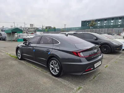 Hyundai Sonata 2020, 102395 км, за 9053.27 USD