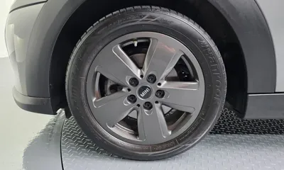 MINI Cooper 2023, 16709 км, за 16156.36 USD
