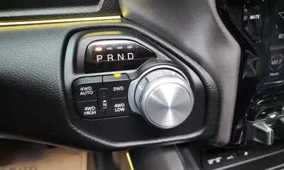 Dodge Ram Pick Up 2019, 84196 км, за 42880.73 USD - фото 9