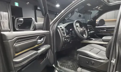 Dodge Ram Pick Up 2019, 84196 км, за 42880.73 USD - фото 10