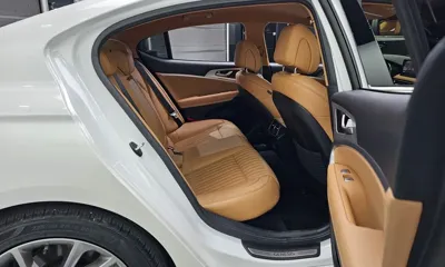Genesis G70 2021, 81089 км, за 18232.72 USD - фото 12