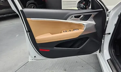 Genesis G70 2021, 81089 км, за 18232.72 USD - фото 24