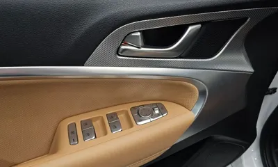 Genesis G70 2021, 81089 км, за 18232.72 USD - фото 27