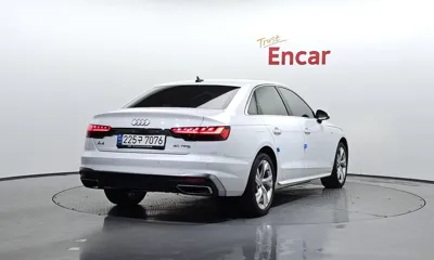 Audi A4 2021, 46626 км, за 15758.01 USD