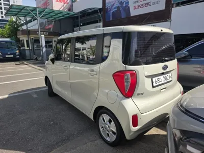 Kia Ray 2012, 136000 км, за 3643.17 USD