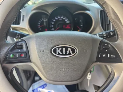 Kia Ray 2012, 136000 км, за 3643.17 USD