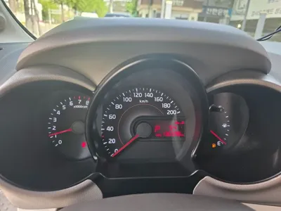 Kia Ray 2012, 136000 км, за 3643.17 USD