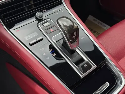 Porsche Panamera 2022, 50000 км, за 85048.38 USD - фото 18