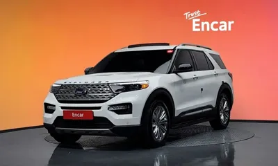 Ford Explorer · 2022 год