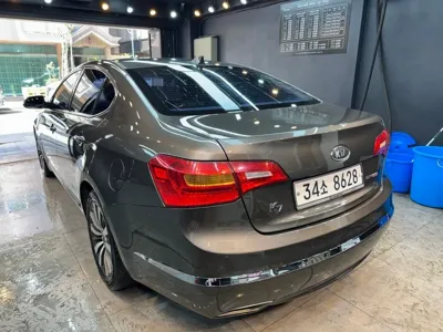 Kia K7 2012, 114099 км, за 2363.14 USD