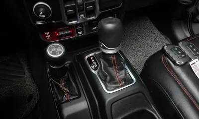 Jeep Wrangler 2022, 31120 км, за 32119.18 USD - фото 9
