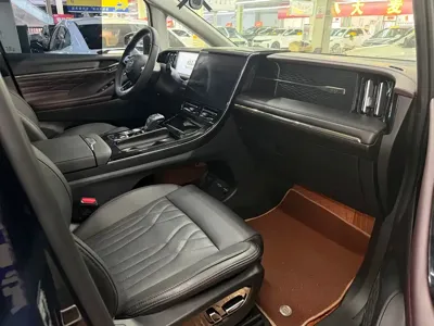 GAC Motor Trumpchi M8 2024, 70000 км, за 22630.52 USD - фото 11