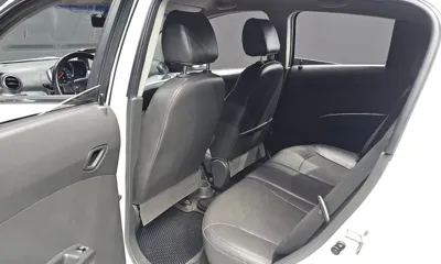 ChevroletGMDaewoo Spark 2014, 86647 км, за 2350.99 USD - фото 12