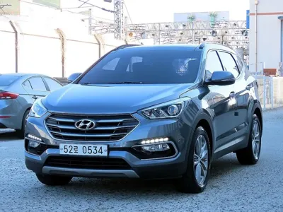 Hyundai Santafe 2016, 128246 км, за 8664.83 USD