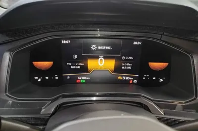 Volkswagen Lavida 2023, 42200 км, за 10160 USD - фото 15