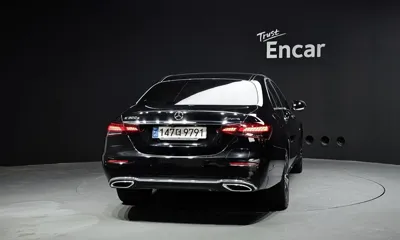 Mercedes-Benz E-Class 2021, 85012 км, за 25041.29 USD