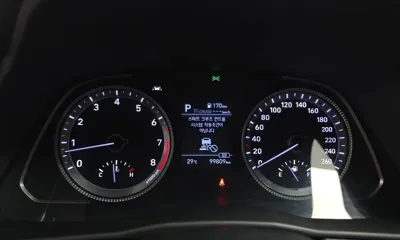 Hyundai Sonata 2020, 99809 км, за 10371.54 USD - фото 8