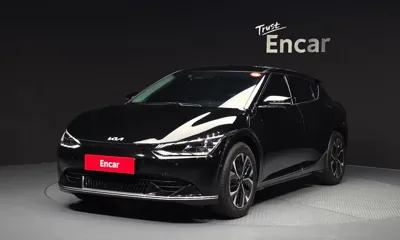 Kia EV6 · 2023 год