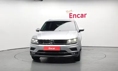 Volkswagen Tiguan 2018, 151426 км, за 10944.63 USD