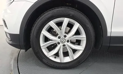 Volkswagen Tiguan 2018, 151426 км, за 10944.63 USD