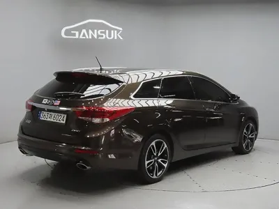 Hyundai i40 2016, 256366 км, за 2927.4 USD