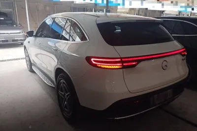 Mercedes-Benz EQC 2020, 46300 км, за 23592 USD