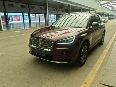 Lincoln Corsair · 2022 год