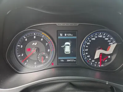 Hyundai Veloster 2019, 204716 км, за 5850.61 USD - фото 8