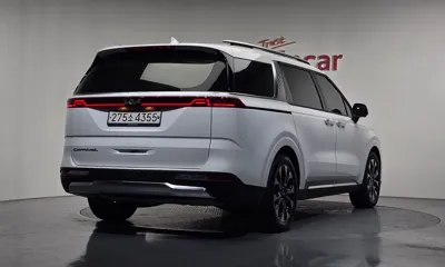 Kia Canival 2021, 65615 км, за 18436.57 USD