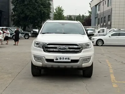 Ford Everest 2017, 139000 км, за 10299.63 USD