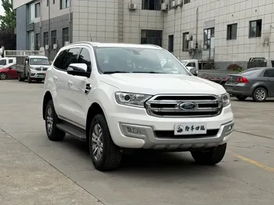 Ford Everest 2017, 139000 км, за 10299.63 USD