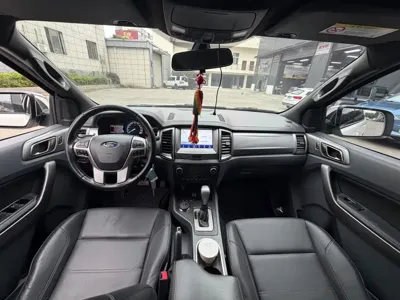 Ford Everest 2017, 139000 км, за 10299.63 USD - фото 8