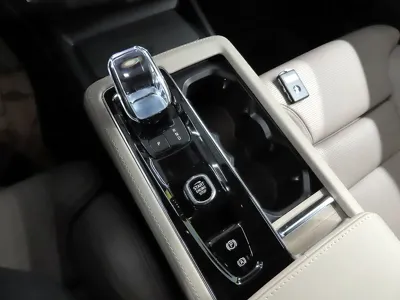 Volvo S90 2026, 2455 км, за 39057.37 USD - фото 9