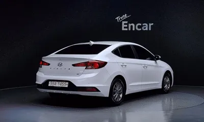 Hyundai Avante 2019, 14977 км, за 9072.84 USD