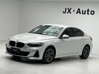 BMW 1 Series · 2021 год