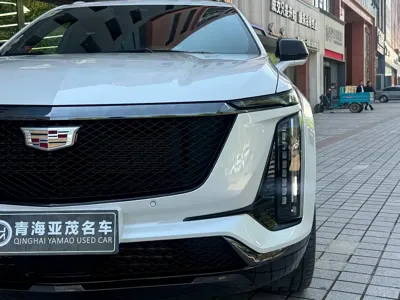 Cadillac XT5 2024, 8000 км, за 37789.36 USD
