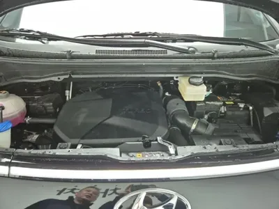 Hyundai Staria 2022, 13049 км, за 17120.58 USD