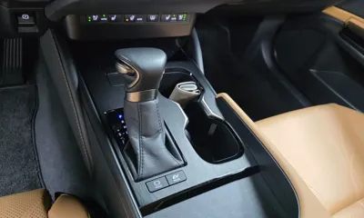 Lexus ES 2023, 30902 км, за 29473.55 USD - фото 9