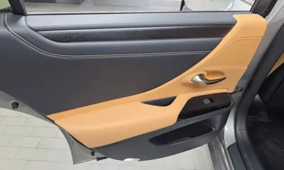 Lexus ES 2023, 30902 км, за 29473.55 USD - фото 25