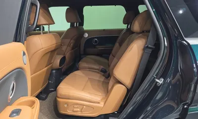 Hyundai Palisade 2025, 4083 км, за 37533.2 USD - фото 12