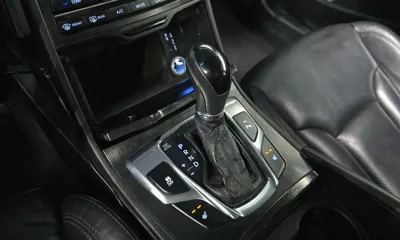 Hyundai Grandeur 2016, 211880 км, за 2973.24 USD - фото 9
