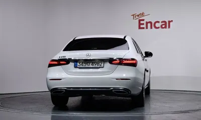 Mercedes-Benz E-Class 2021, 42885 км, за 24834.42 USD