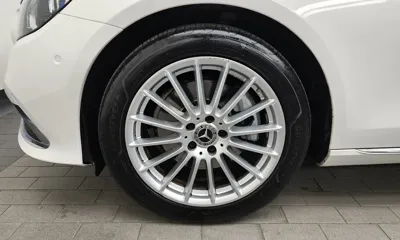 Mercedes-Benz E-Class 2021, 42885 км, за 24834.42 USD