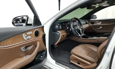 Mercedes-Benz E-Class 2021, 42885 км, за 24834.42 USD - фото 10