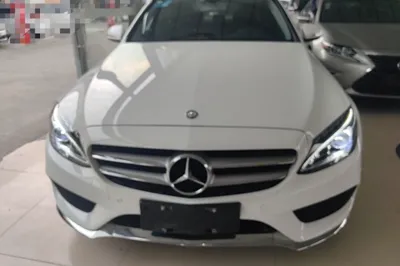 Mercedes-Benz C-Class 2017, 74900 км, за 14679 USD