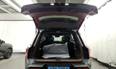 Kia EV9 2026, 3504 км, за 38519.98 USD - фото 20