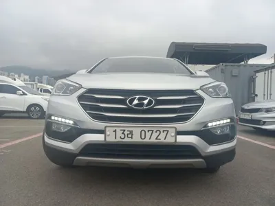 Hyundai Santafe 2016, 223041 км, за 4529.34 USD