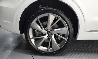 Genesis GV70 2025, 23343 км, за 39992.1 USD